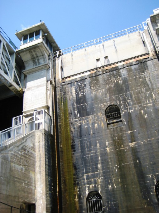 The 65ft Peterborough LIft lock